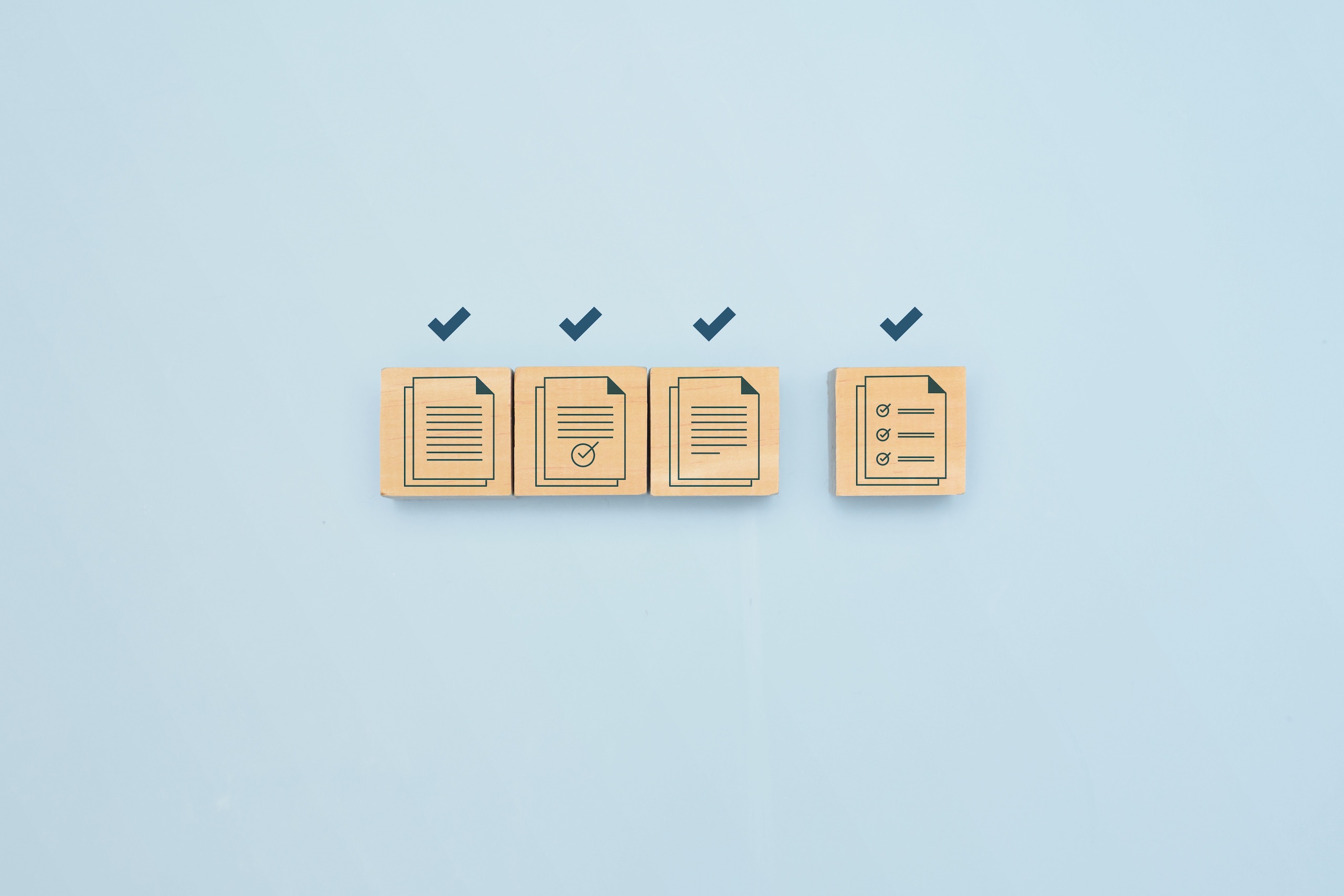 Cuatro símbolos que significan organización. Administrar el archivo .htaccess